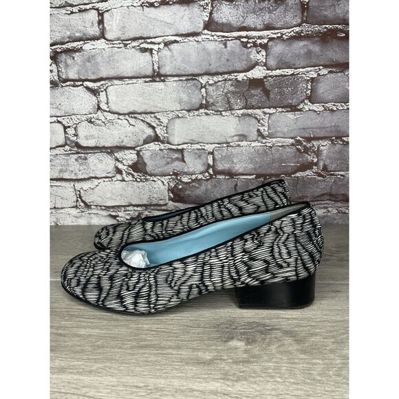 Thierry Rabotin Ivory Black Pattern Slip On Heel Loafers Shoes Women 41EU/10.5M - Picture 1 of 16